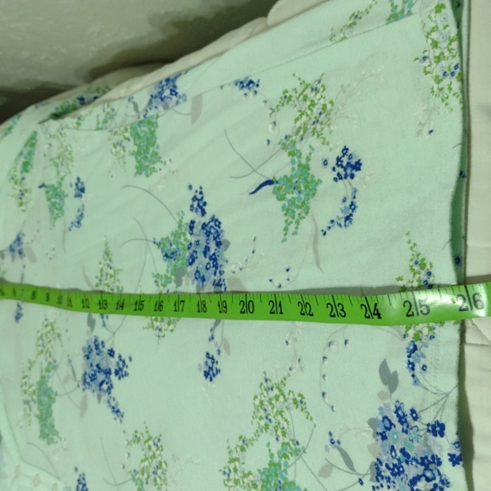 Floral Adonna cutoff pajamas, sz XXL - Picture 10 of 15